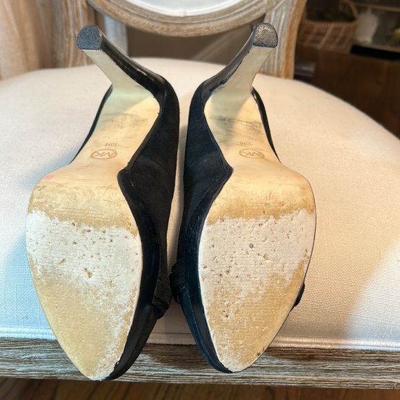 Michael Kors HAMILTON Pump Black Suede Heels Stiletto Platform MK logo Size 10 - Picture 11 of 14